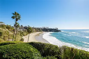 2 N Vista De La Luna, Laguna Beach, CA 92651 - Photo 49