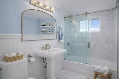 2 N Vista De La Luna, Laguna Beach, CA 92651 - Photo 33