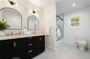 11333 Montana Ave, Los Angeles, CA 90049 - Photo 15