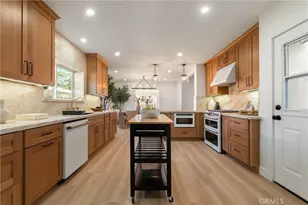 11333 Montana Ave, Los Angeles, CA 90049 - Photo 5