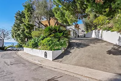 1414 Mar Vista, Laguna Beach, CA 92651 - Photo 3