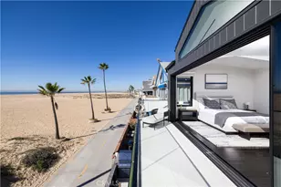218 E Oceanfront, Newport Beach, CA 92661 - Photo 21