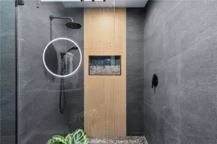 539 Tustin Ave, Newport Beach, CA 92663 - Photo 23