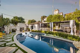 539 Tustin Ave, Newport Beach, CA 92663 - Photo 1