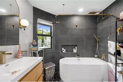 539 Tustin Avenue, Newport Beach, CA 92663 - Photo 25