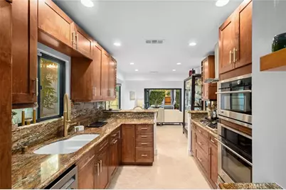 539 Tustin Avenue, Newport Beach, CA 92663 - Photo 13