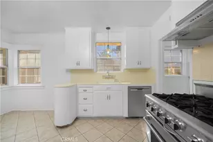 2416 Poinsettia St, Santa Ana, CA 92706 - Photo 7