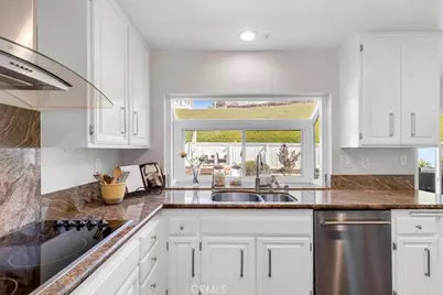 2144 Camino Laurel, San Clemente, CA 92673 - Photo 11