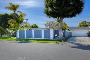 395 Meadow Ln, Newport Beach, CA 92660 - Photo 39