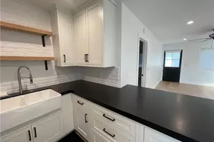 10226 Holburn, Huntington Beach, CA 92646 - Photo 15