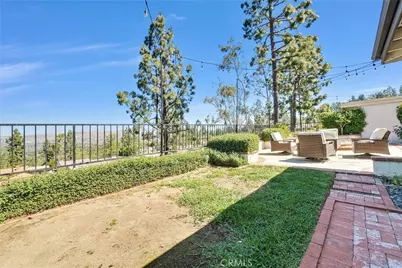 6437 E Calle Del Norte, Anaheim Hills, CA 92807 - Photo 29