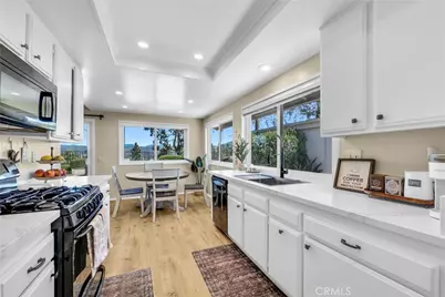 6437 E Calle Del Norte, Anaheim Hills, CA 92807 - Photo 15