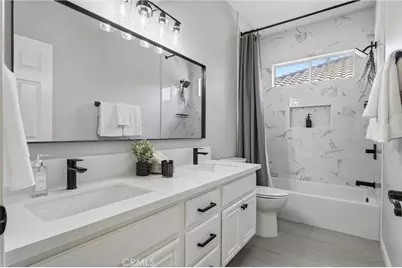 21581 Hummingbird, Rancho Santa Margarita, CA 92679 - Photo 29