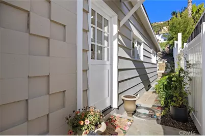 31902 Sunset Ave, Laguna Beach, CA 92651 - Photo 17