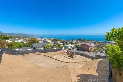 990 Hillcrest Drive, Laguna Beach, CA 92651 - Photo 25