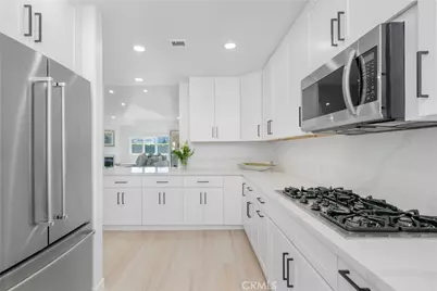 401 Seaward Road #2, Corona del Mar, CA 92625 - Photo 5