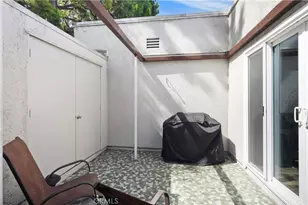 2011 Via Mariposa W, Laguna Woods, CA 92637 - Photo 33