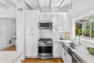 1099 Skyline Dr, Laguna Beach, CA 92651 - Photo 11