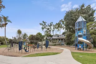 37 Blue Lagoon, Laguna Beach, CA 92651 - Photo 45