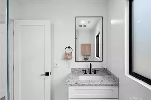 990 Meadowlark Dr, Laguna Beach, CA 92651 - Photo 29