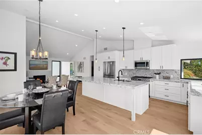 990 Meadowlark Drive, Laguna Beach, CA 92651 - Photo 19