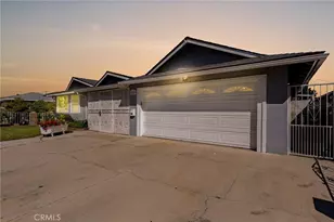 1229 S Arapaho Dr, Santa Ana, CA 92704 - Photo 3