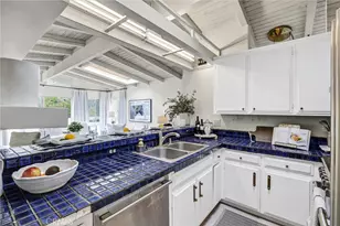 1025 Oro, Laguna Beach, CA 92651 - Photo 19