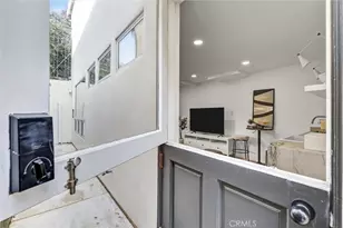 1025 Oro, Laguna Beach, CA 92651 - Photo 25