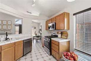 2416 Oakgrove St, Rosamond, CA 93560 - Photo 11