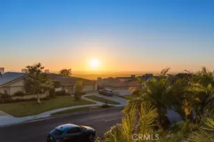 2 Trafalgar, Newport Beach, CA 92660 - Photo 33