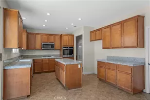 29712 Mesa Verde, Menifee, CA 92584 - Photo 13