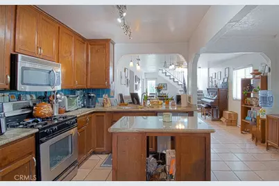 2094 Orange Avenue, Costa Mesa, CA 92627 - Photo 13