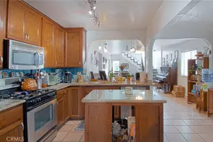 2094 Orange Ave, Costa Mesa, CA 92627 - Photo 13