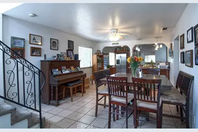 2094 Orange Avenue, Costa Mesa, CA 92627 - Photo 17