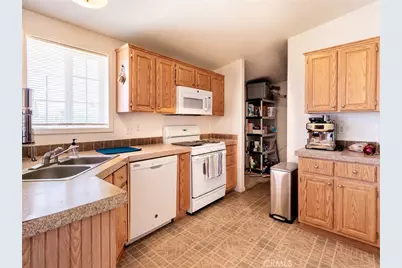 61582 Palm Vista, Joshua Tree, CA 92252 - Photo 13