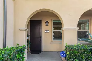 102 Rose Arch, Irvine, CA 92620 - Photo 3