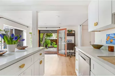 1553 Arroyo Drive, Laguna Beach, CA 92651 - Photo 17