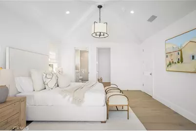 702 Saint James Pl, Newport Beach, CA 92663 - Photo 31
