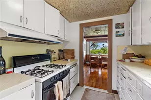 1560 Galen Dr, Laguna Beach, CA 92651 - Photo 11
