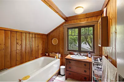 1560 Galen Drive, Laguna Beach, CA 92651 - Photo 15