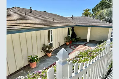 1625 Tahiti, Laguna Beach, CA 92651 - Photo 19