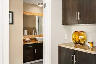 994 Bayside Cove, Newport Beach, CA 92660 - Photo 31