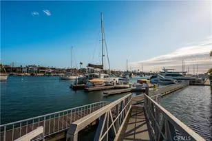 994 Bayside Cove, Newport Beach, CA 92660 - Photo 33