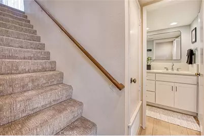 13 Via Acuatica, Rancho Santa Margarita, CA 92688 - Photo 17