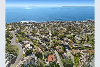2100 Crestview Drive, Laguna Beach, CA 92651 - Photo 27