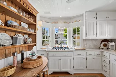 376 Diamond, Laguna Beach, CA 92651 - Photo 9