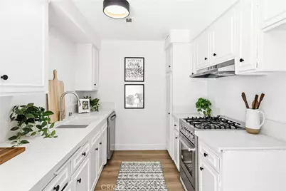 1741 Tustin Avenue #12C, Costa Mesa, CA 92627 - Photo 7