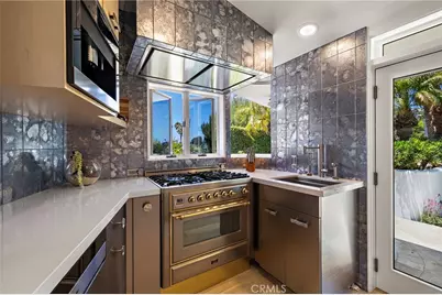 594 Cliff Drive, Laguna Beach, CA 92651 - Photo 31