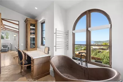 2100 Crestview Drive, Laguna Beach, CA 92651 - Photo 19