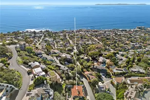 2100 Crestview Dr, Laguna Beach, CA 92651 - Photo 27